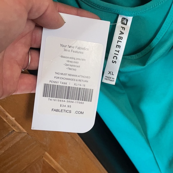 NWT Fabletics Tank - Picture 3 of 3